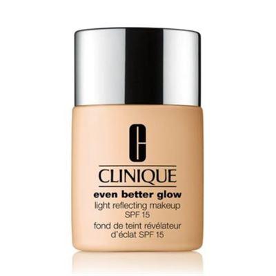clinique-even-better-glow-makeup-fondoten-spf-15---12-meringue23.jpg