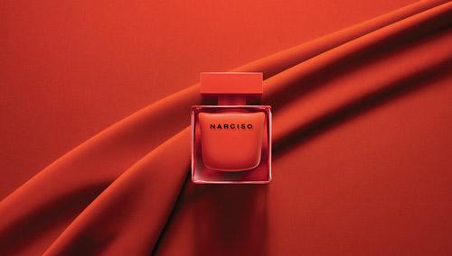 Tutkunun Parfümü Narciso Rodriguez Rouge!